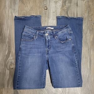 Levi's Curvy bootcut jeans size 8
